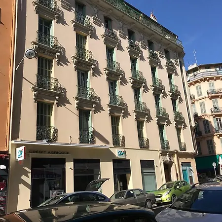 3 Pieces Lepante Apartment