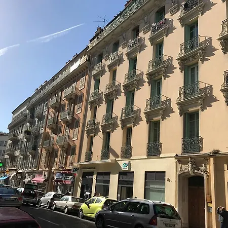 3 Pieces Lepante Apartment